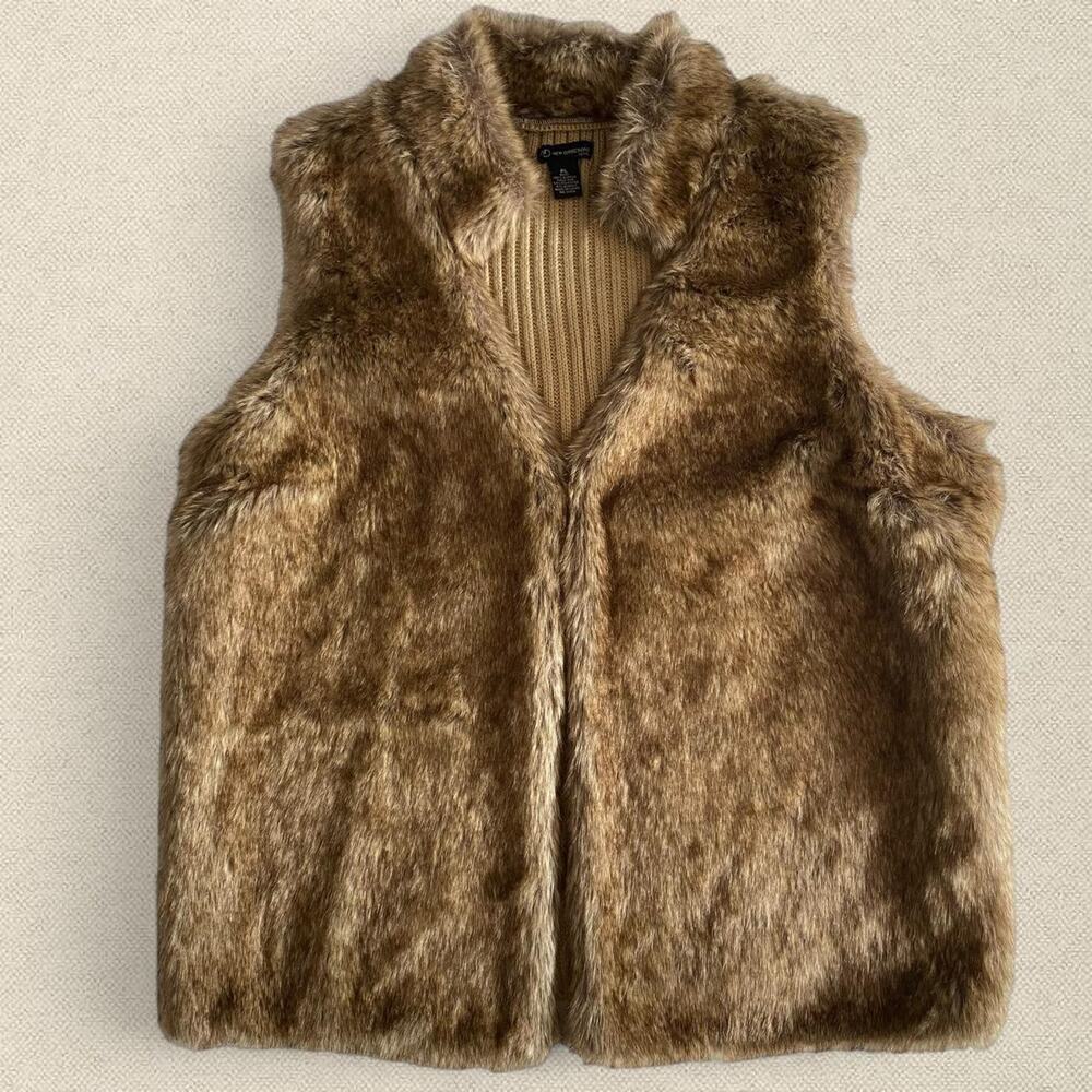 Y2K Faux Fur Vest sz PL Clasp Closure Boho Fall New Directions